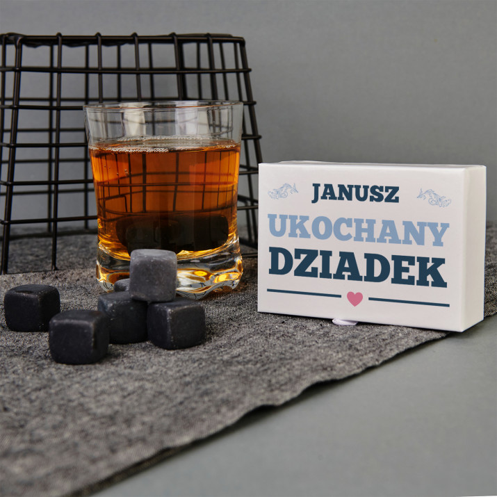 Ukochany dziadek - Kamienie do whisky z nadrukiem Ukochany dziadek - Kamienie do whisky z nadrukiem